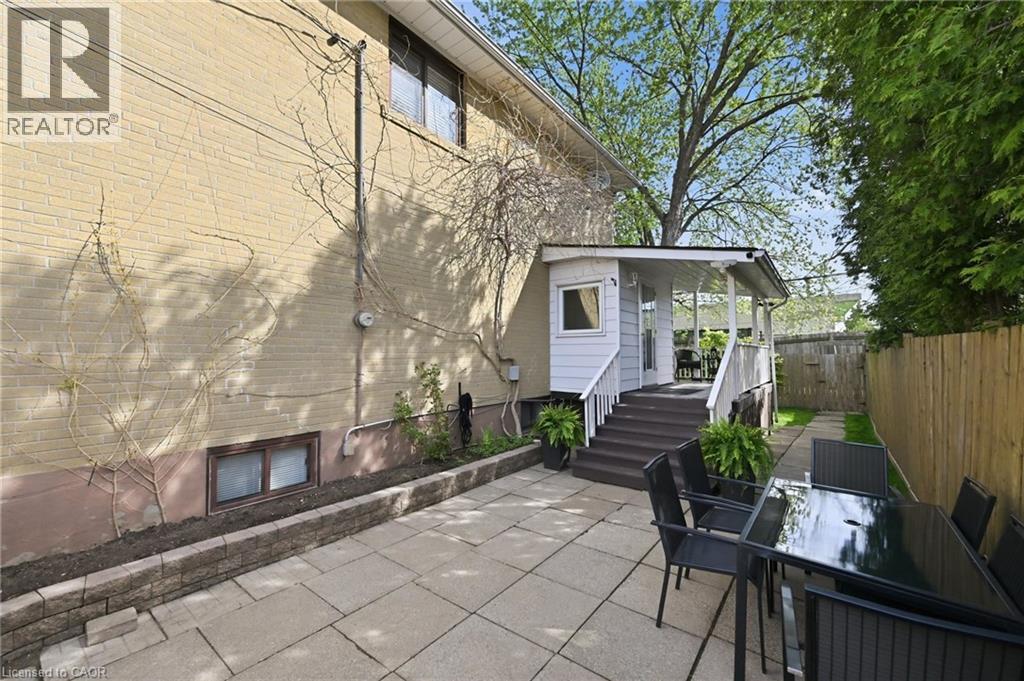 2441 BARCLAY Road - 30