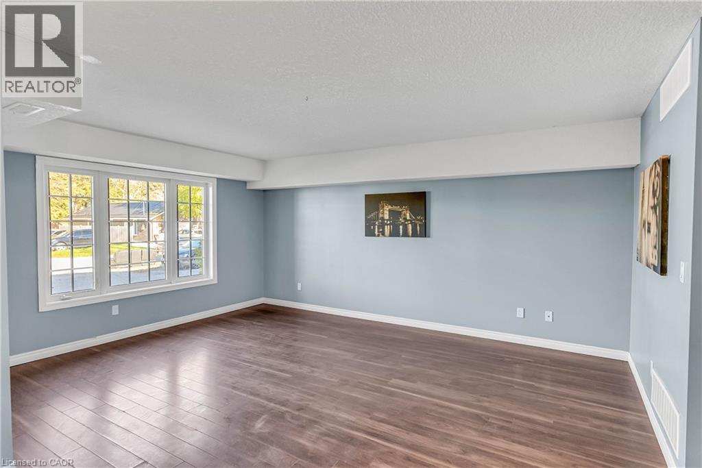 180 UNION Street W, Listowel, Ontario, N4W1X2 — Photo 11