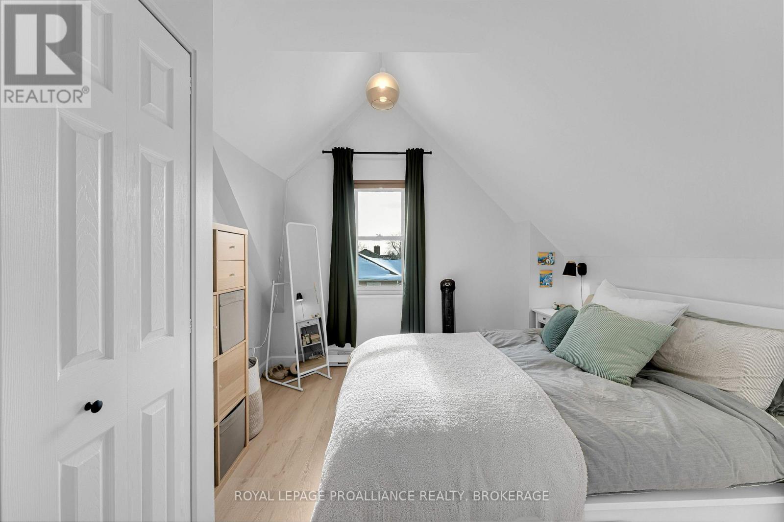#2 41 WILLIAM STREET - 22