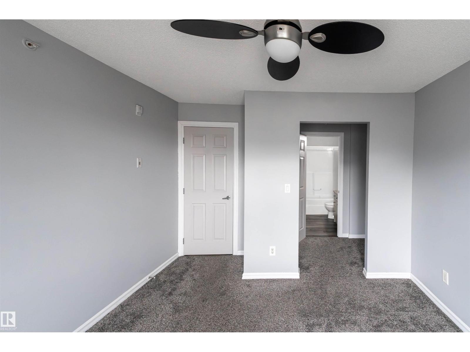 #404 4407 23 ST NW - 8