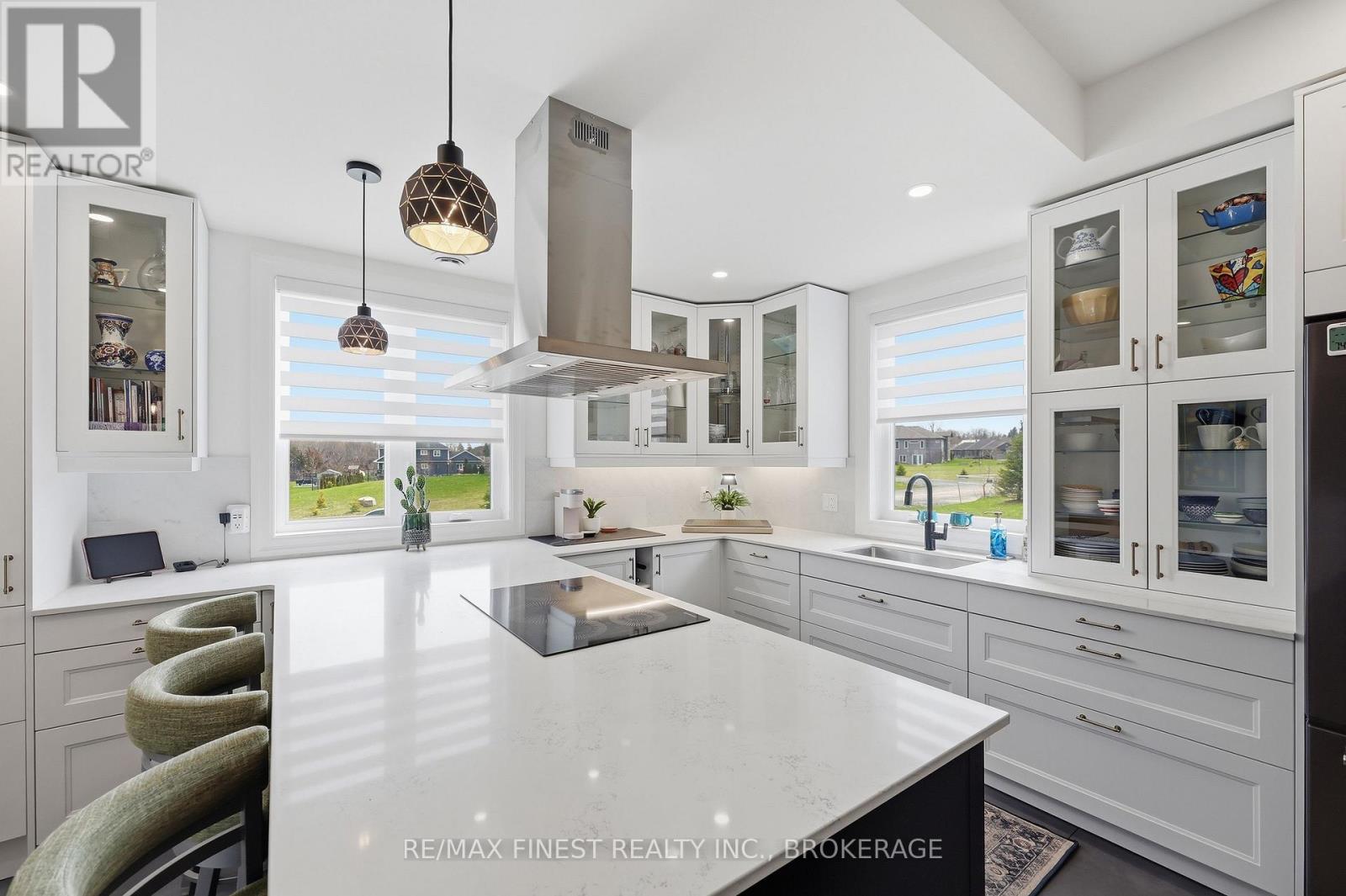 1033 KONA CRESCENT - 17