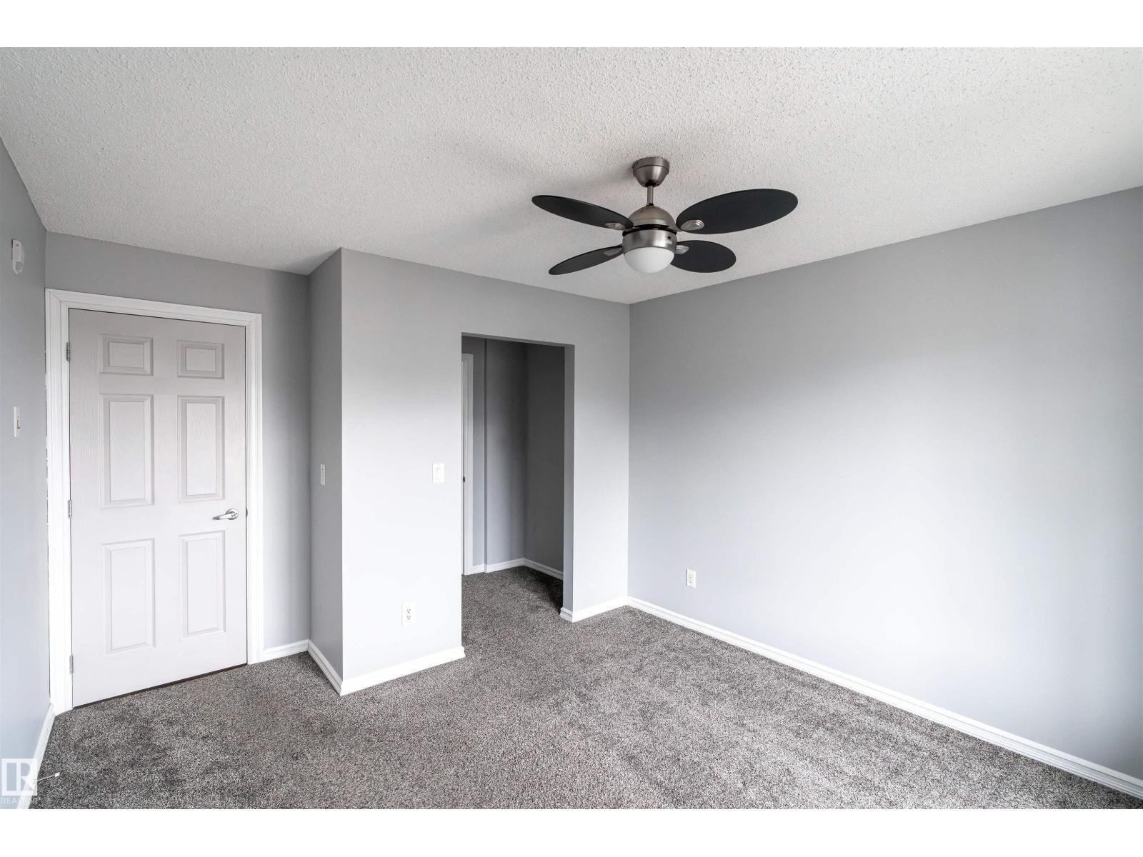 #404 4407 23 ST NW - 9