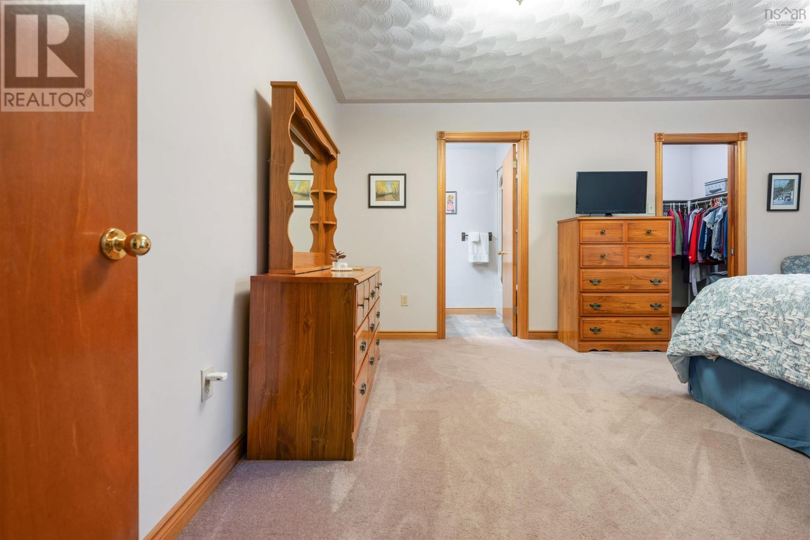 Property 44 of 44 of 589 Greenfield Road