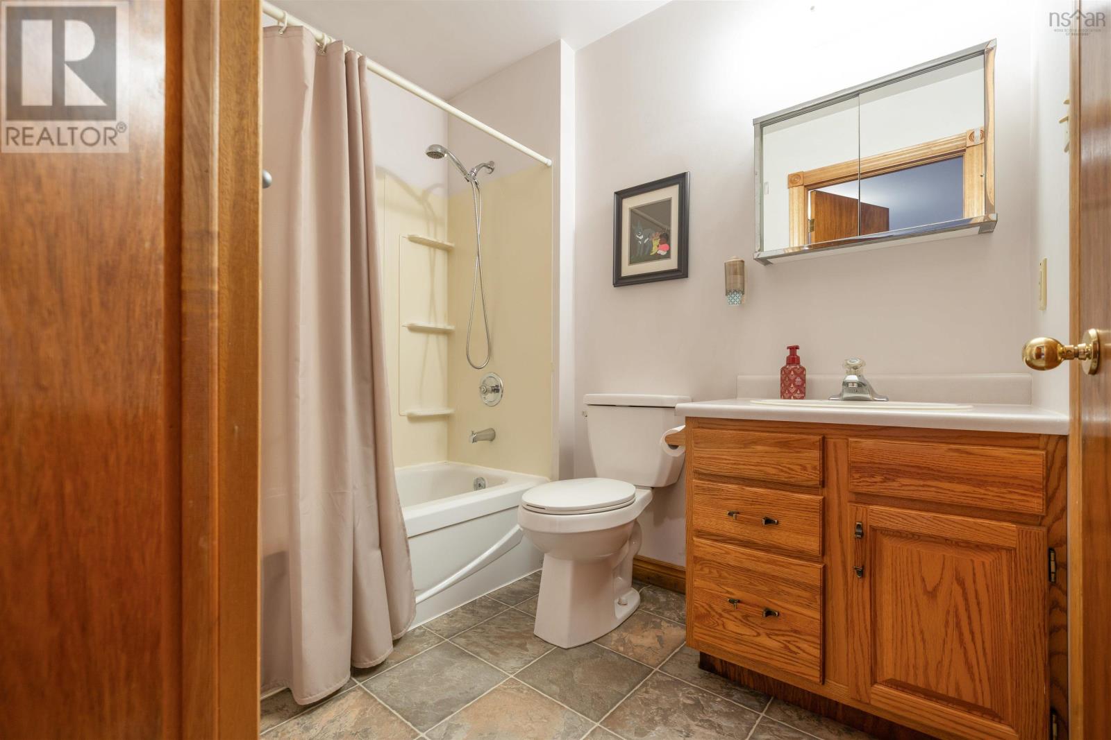 589 Greenfield Road - 24