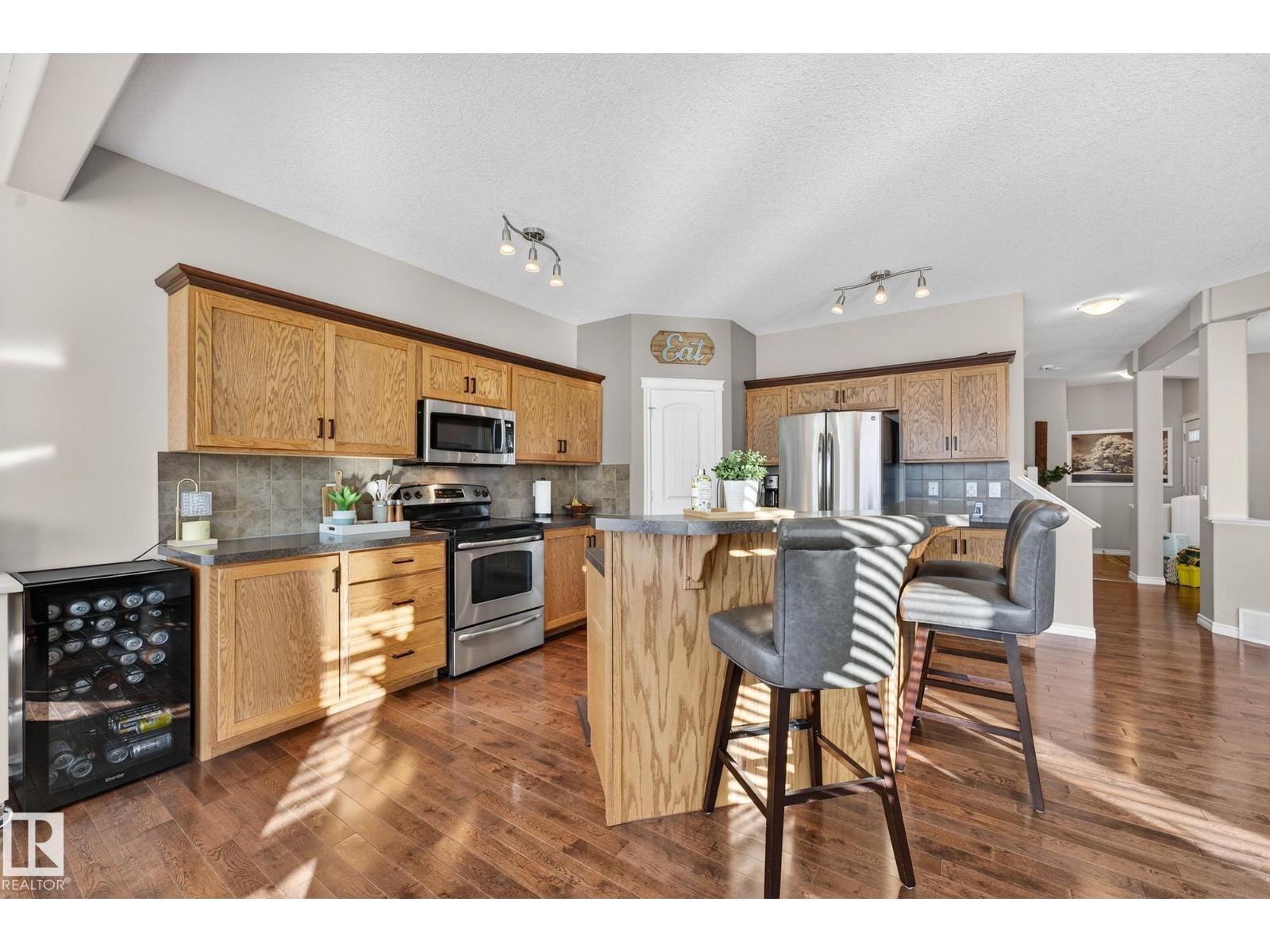 1734 63A ST SW - 13