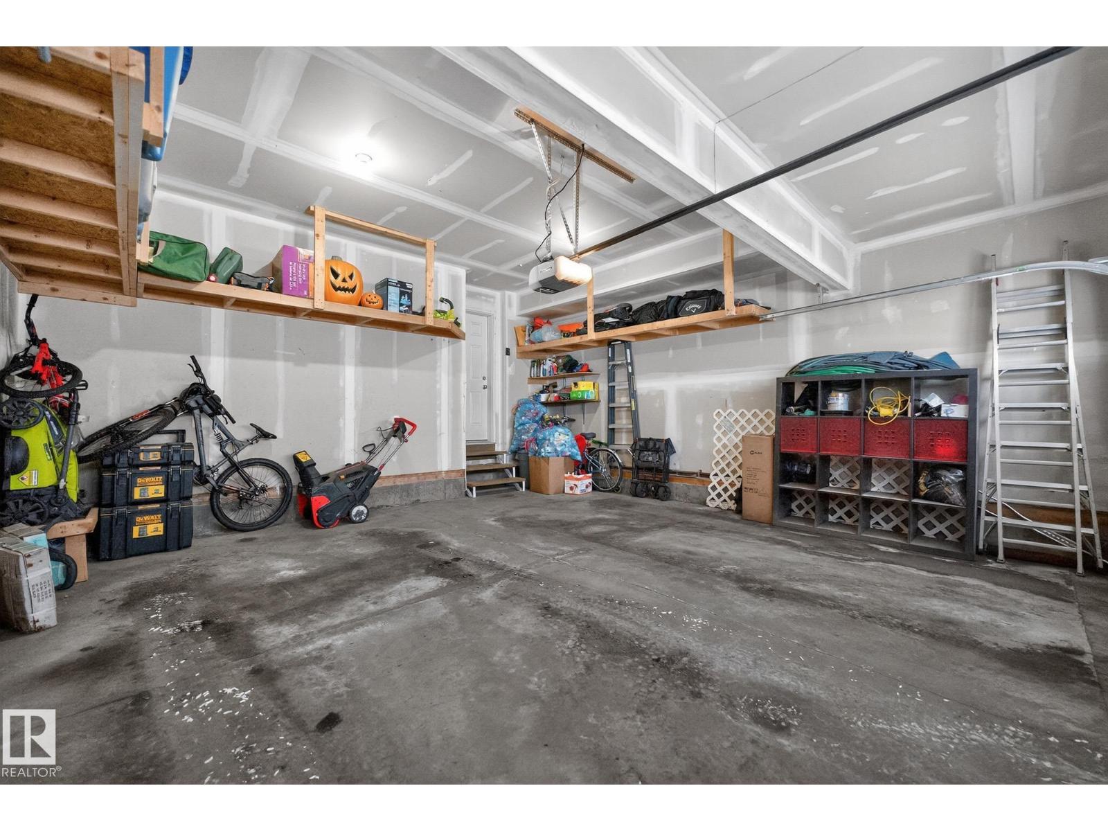 1734 63A ST SW - 39