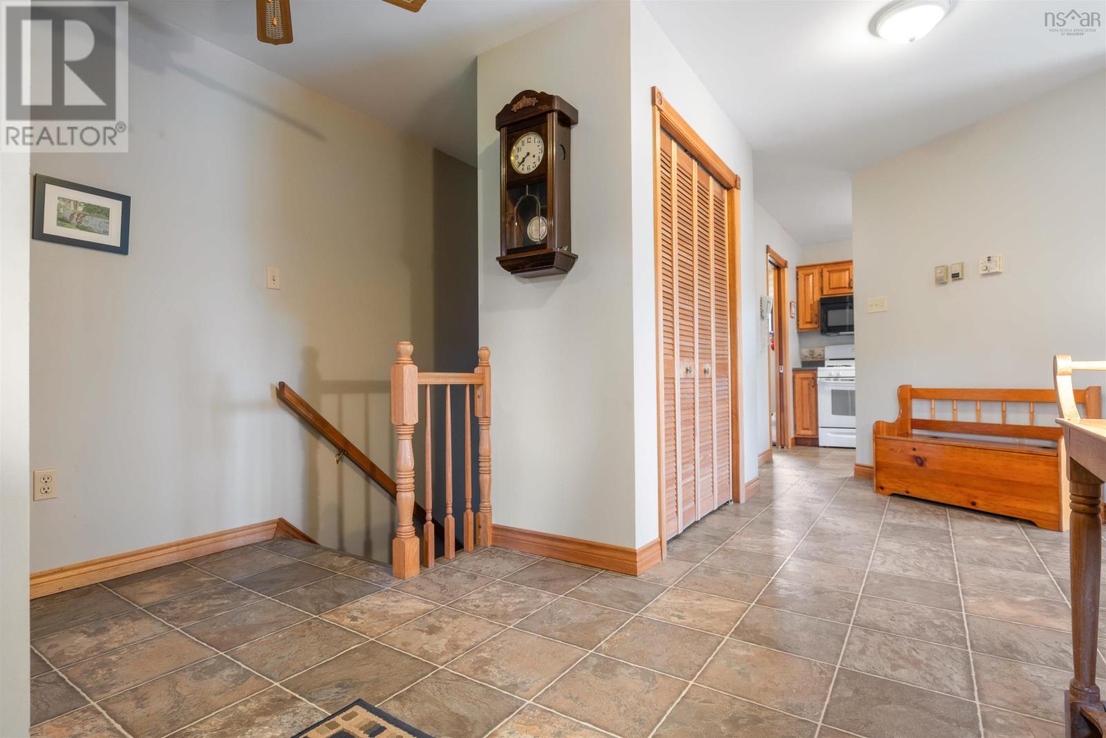 589 Greenfield Road - 8