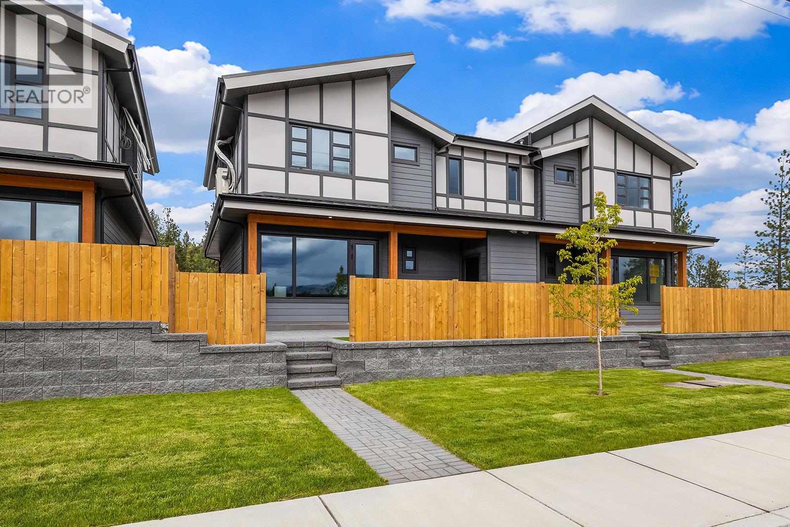 6 3210 Salmon Road, West Kelowna