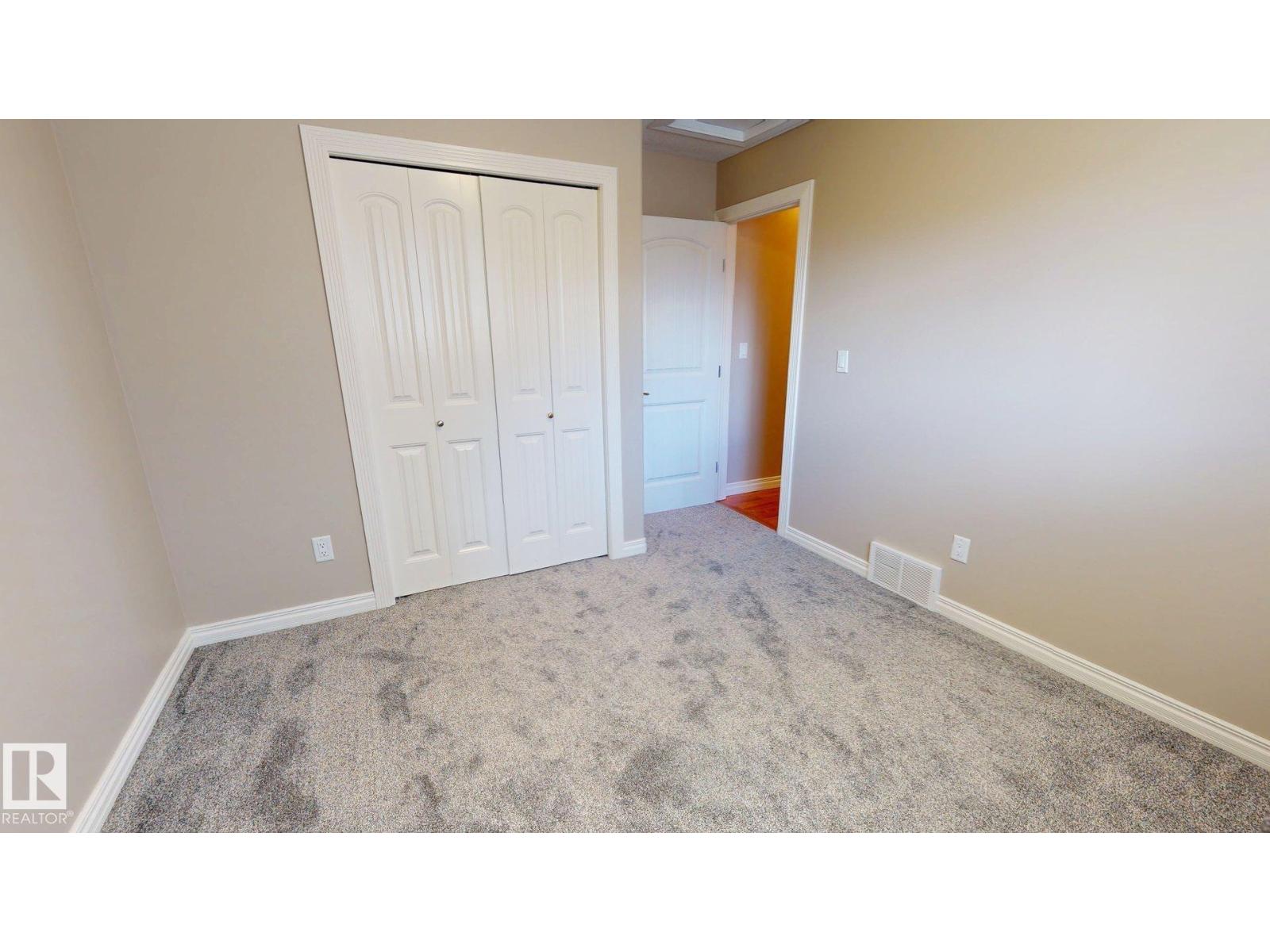 16408 49 ST NW NW - 16