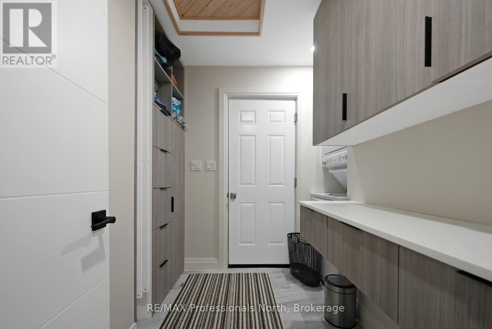 235 SUNNYSIDE STREET - 27