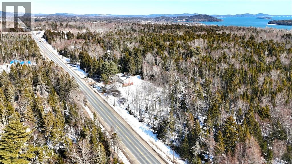 39 L Harkness Road - 42
