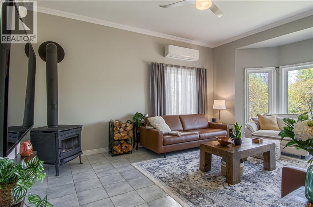 27 Sunset Crescent - 28