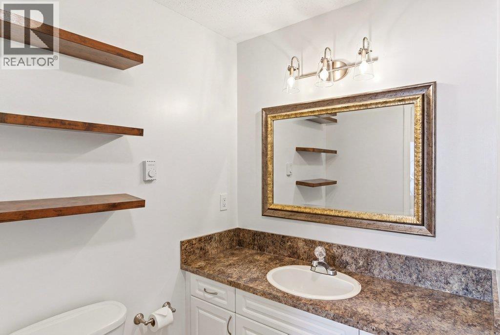  477 Hardie Road, Kelowna