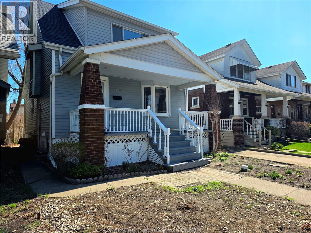 1126 LOUIS AVENUE - 5