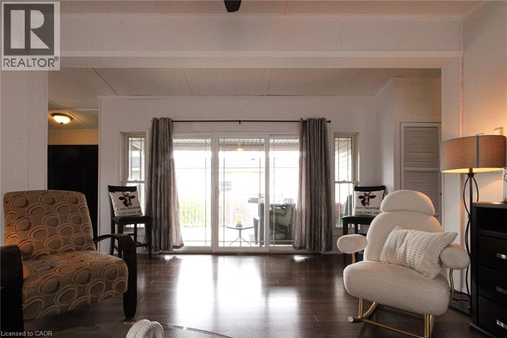 4449 MILBUROUGH Line - 16