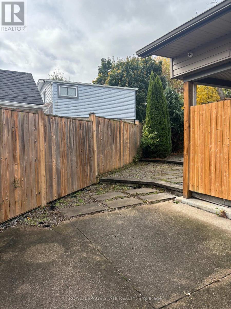 4404 MORRISON STREET - 18
