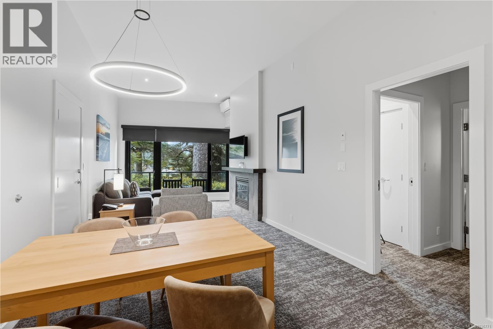 103 596 Marine Dr, Ucluelet