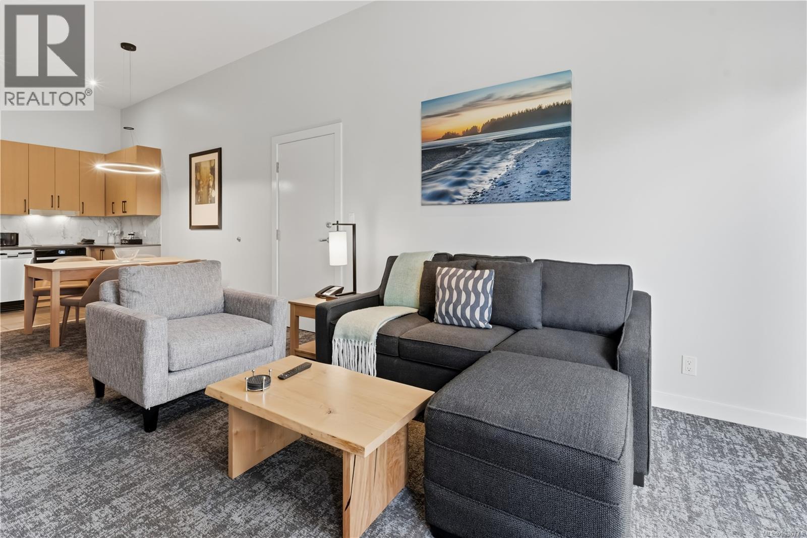 103 596 Marine Dr, Ucluelet