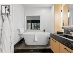 103 596 Marine Dr, Ucluelet, BC V0R3A0 Photo 18