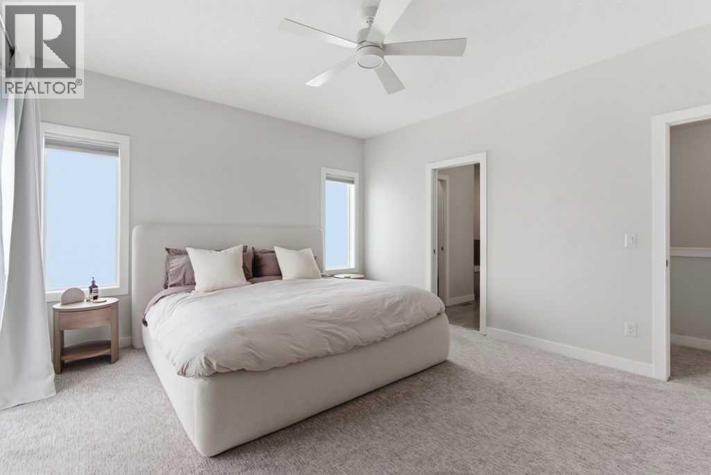 #2 3318 Centre Street NE - 21