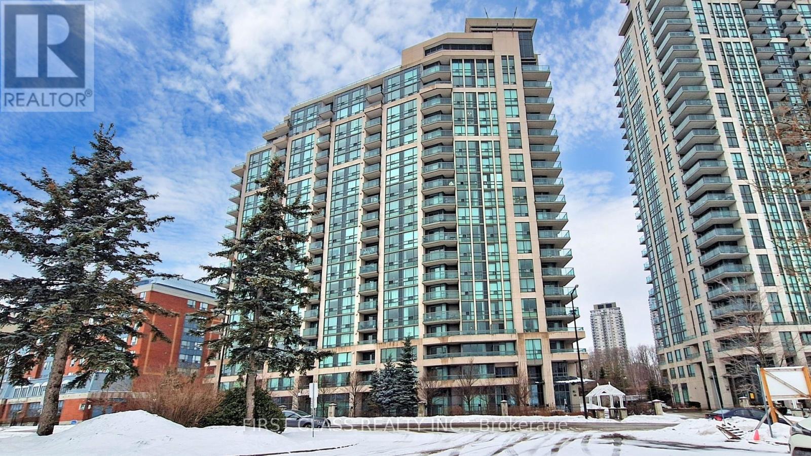 #1112 68 GRANGEWAY AVENUE - 2