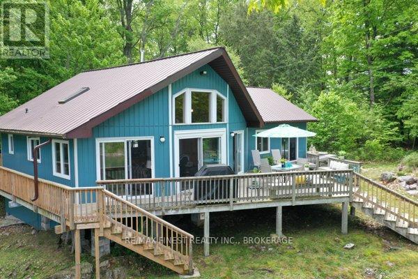 14 DOWNIE ISLAND - 31