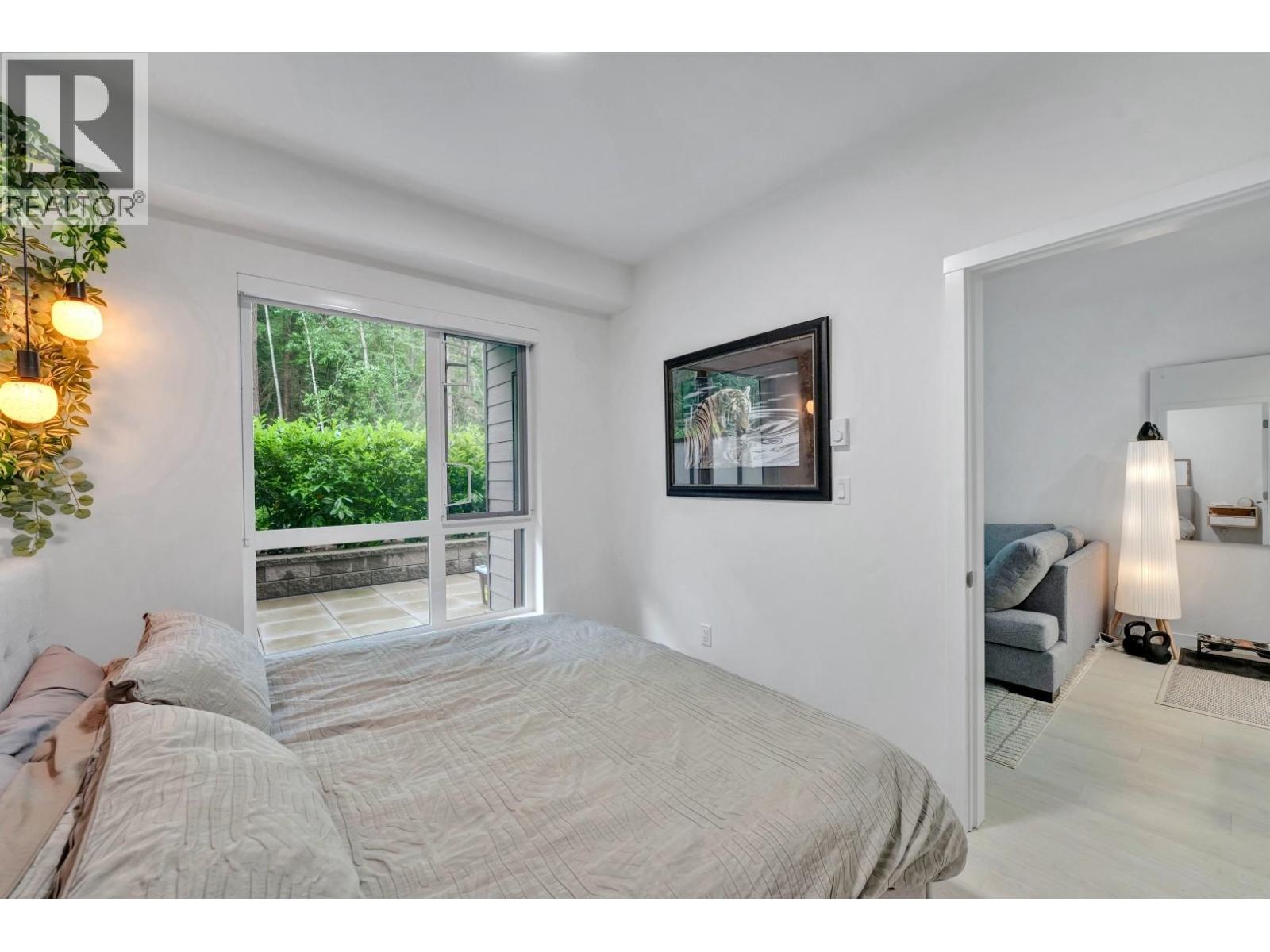 211 3596 MALSUM DRIVE — photo 3