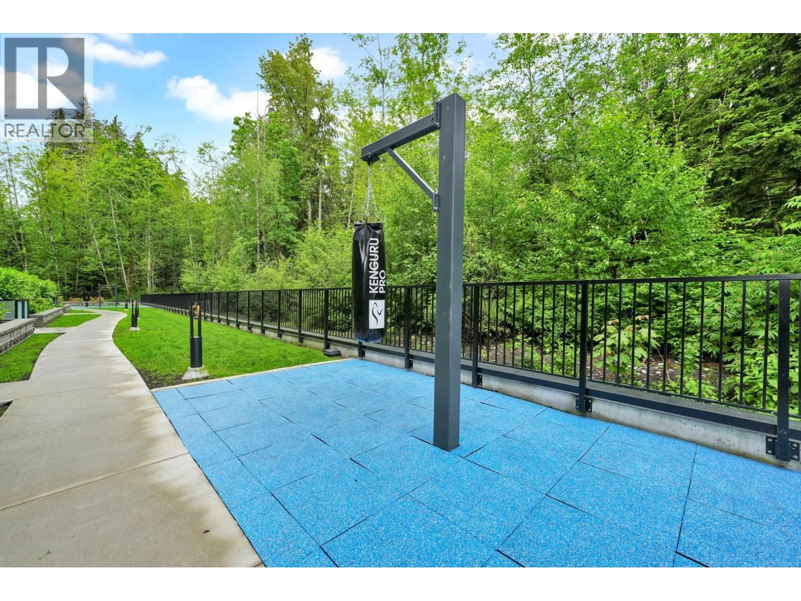 211 3596 MALSUM DRIVE, North Vancouver