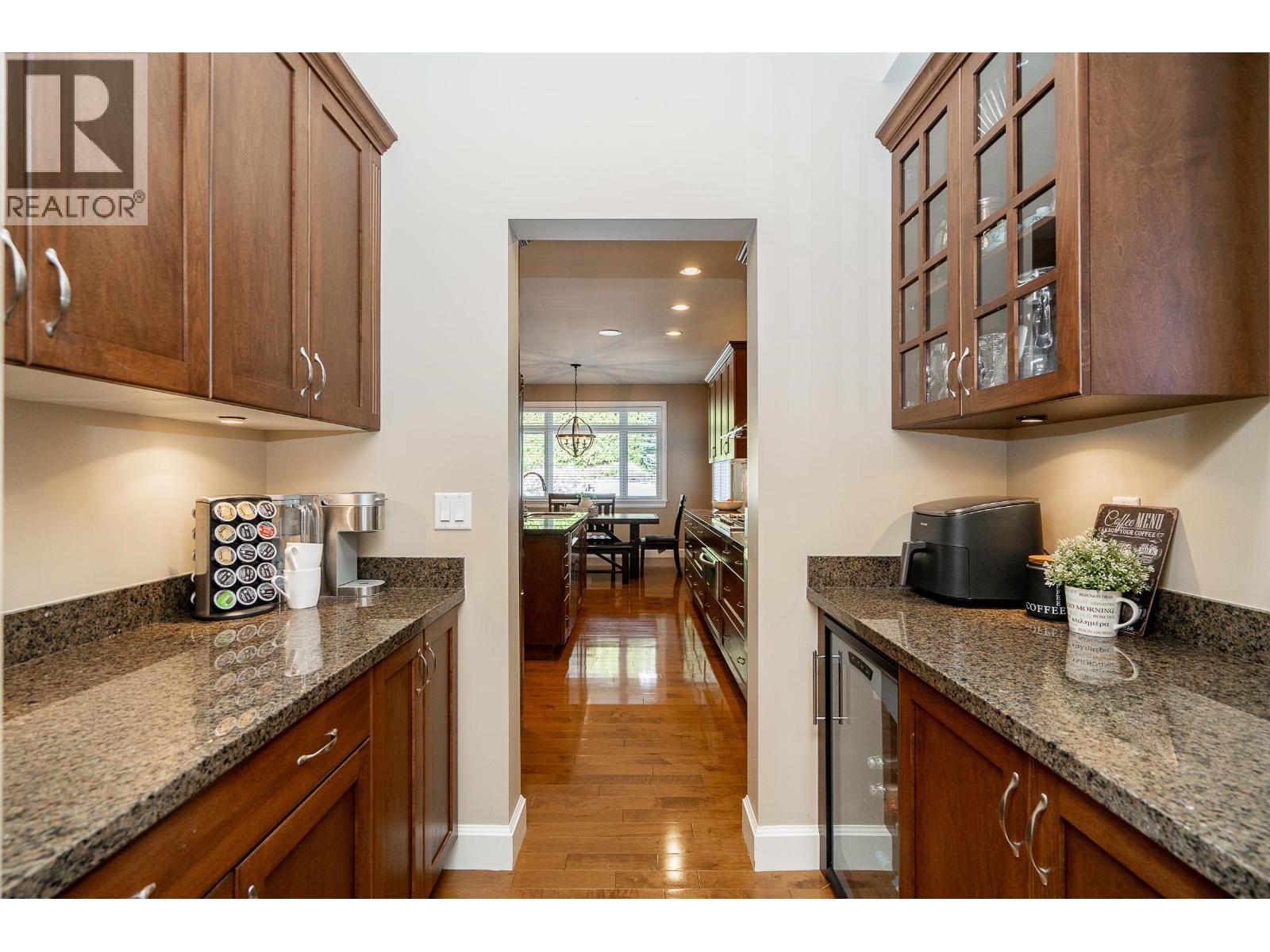 3361 SCOTCH PINE AVENUE, Coquitlam