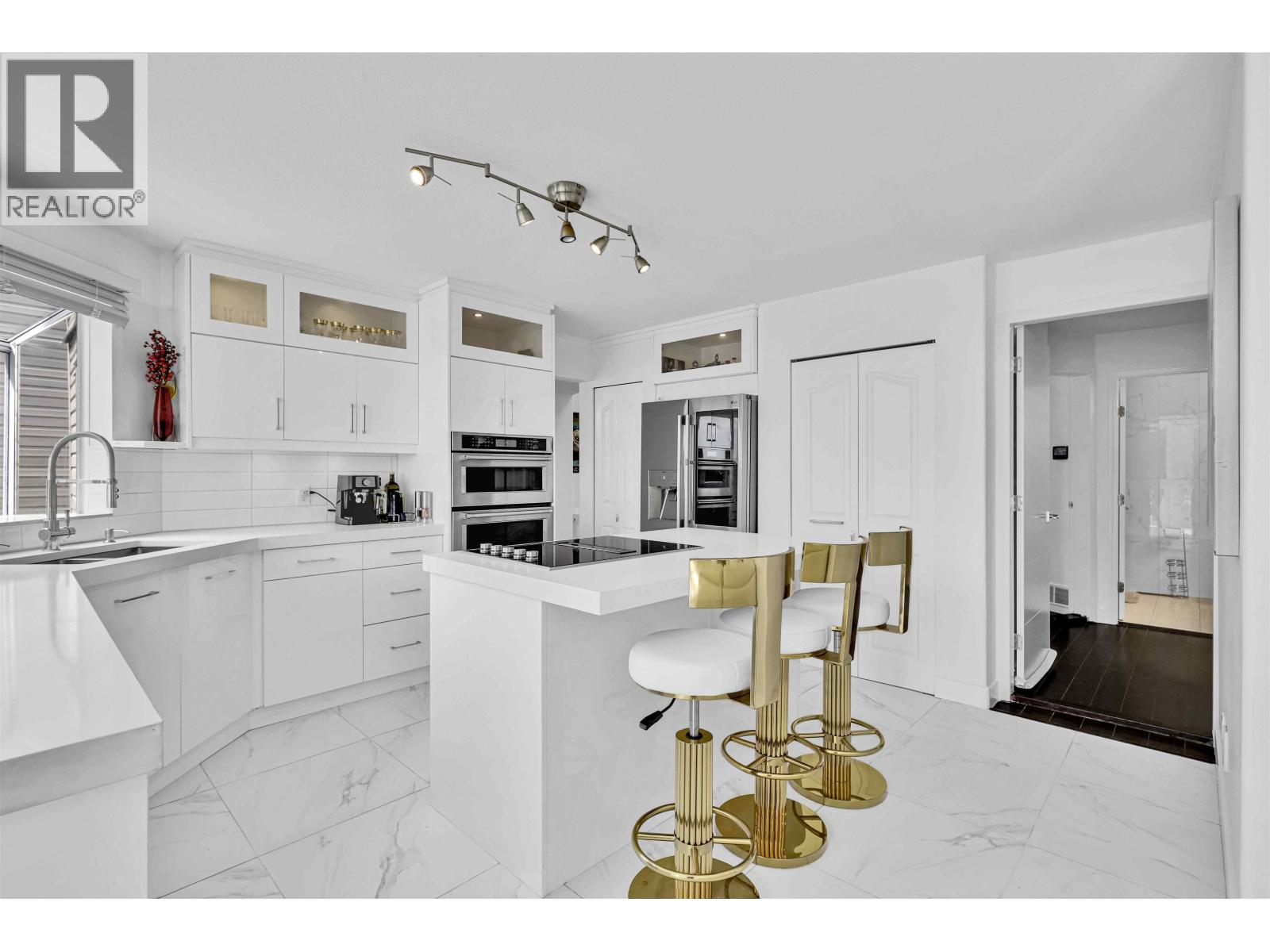 1476 LANSDOWNE DRIVE DRIVE, Coquitlam