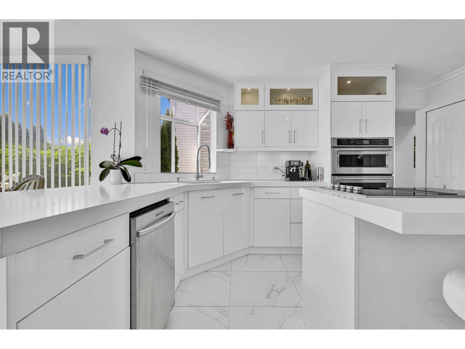 1476 LANSDOWNE DRIVE DRIVE, Coquitlam