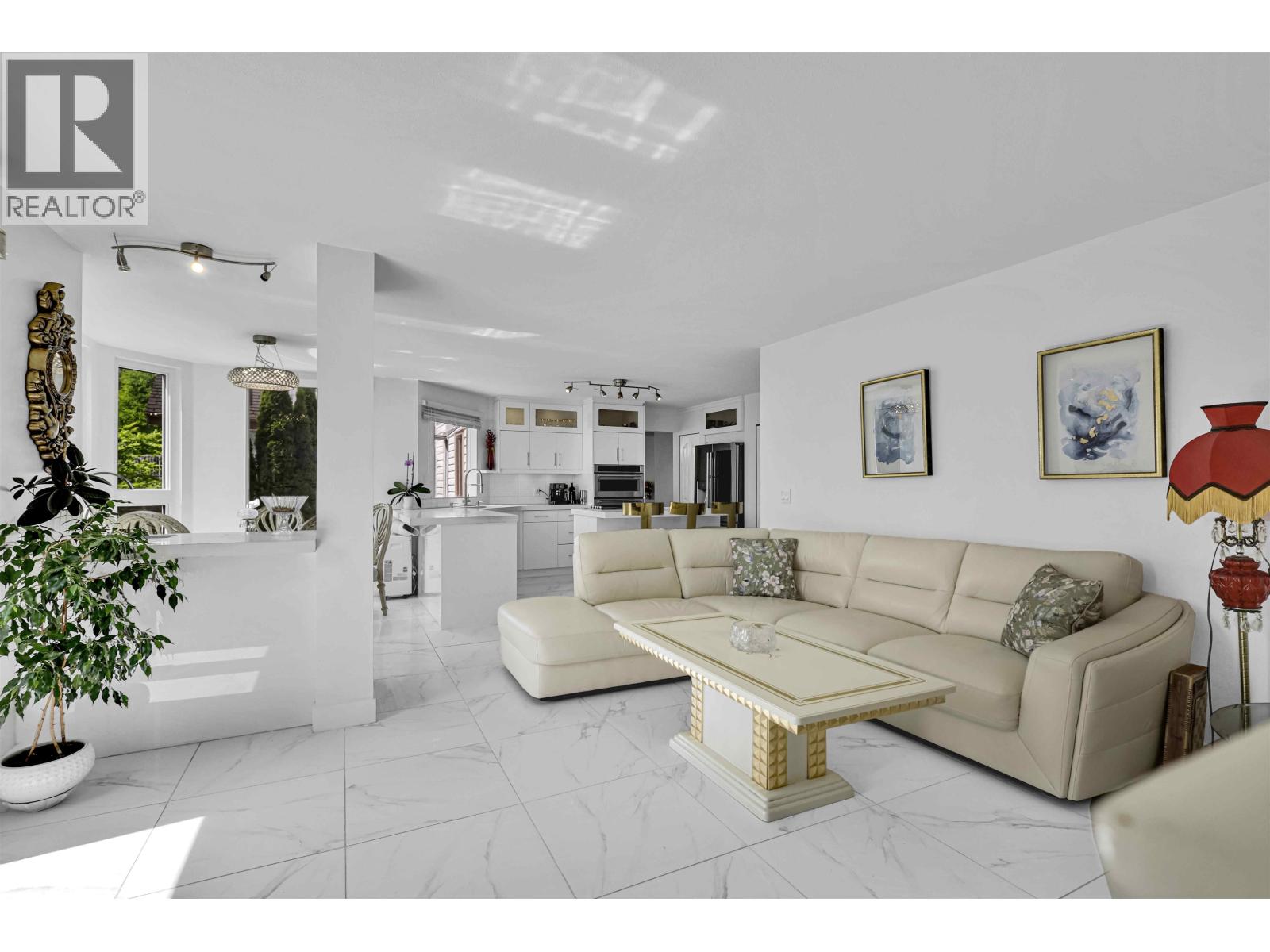 1476 LANSDOWNE DRIVE DRIVE, Coquitlam