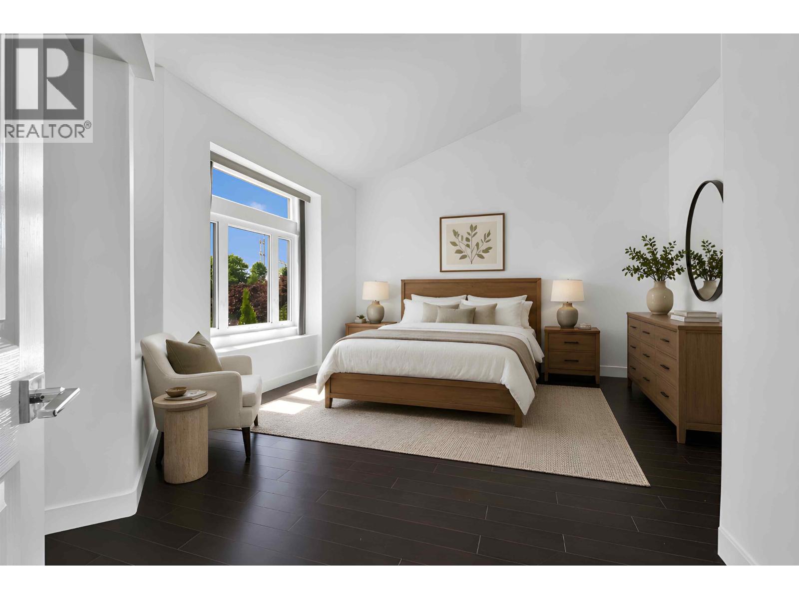 1476 LANSDOWNE DRIVE DRIVE, Coquitlam