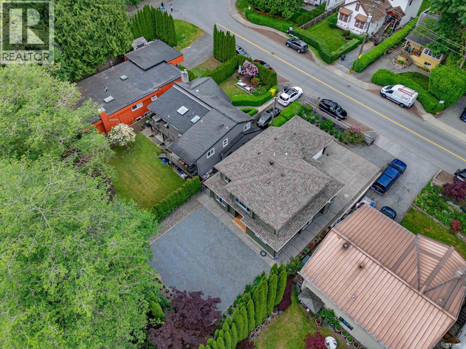 4317 CLIFFMONT ROAD — main photo