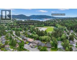 4317 Cliffmont Road, North Vancouver, BC V7G1J6 Photo 34