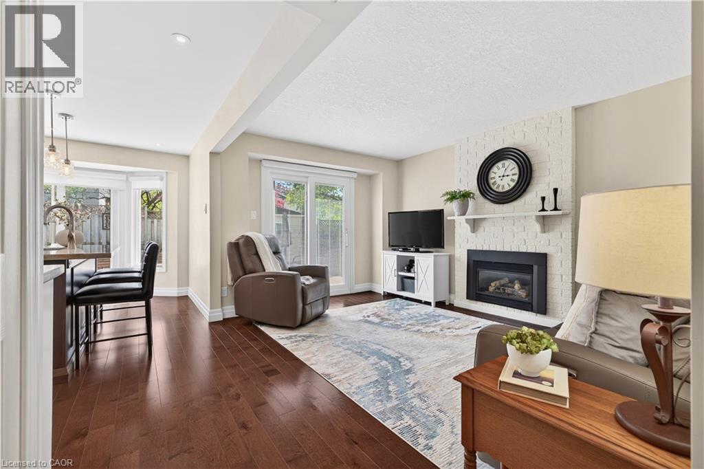 108 OLD FOREST Crescent - 18