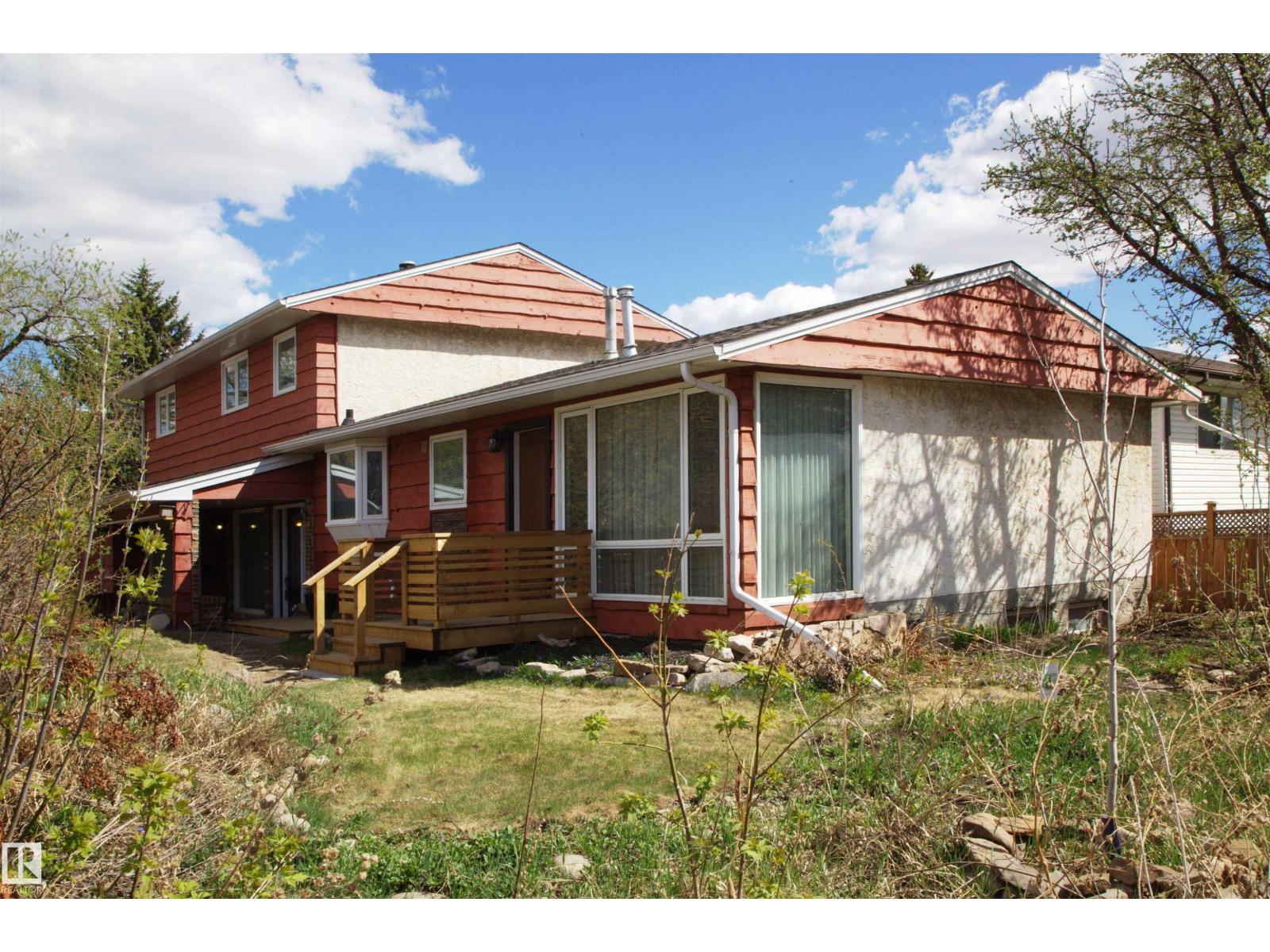 12137 50 ST NW - 1