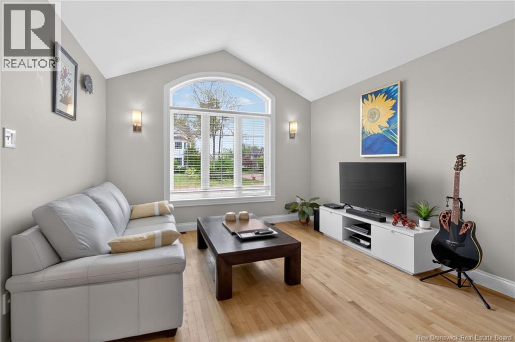 6 Willowdale Court - Image 3