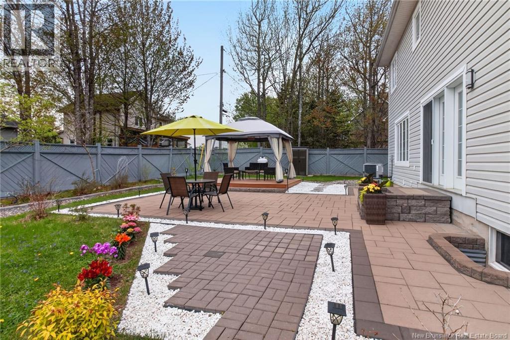 6 Willowdale Court - 47