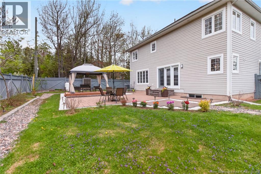 6 Willowdale Court - 48