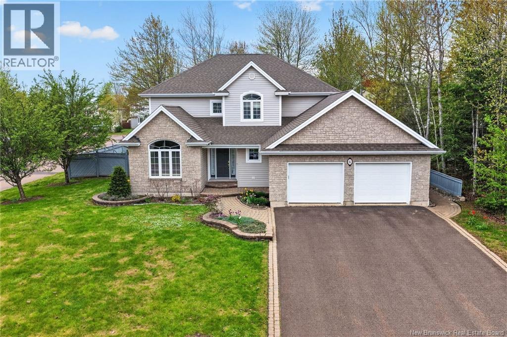 6 Willowdale Court - 1
