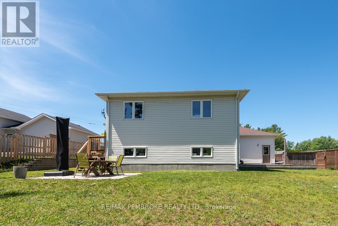 1007 BUTLER BOULEVARD - 44