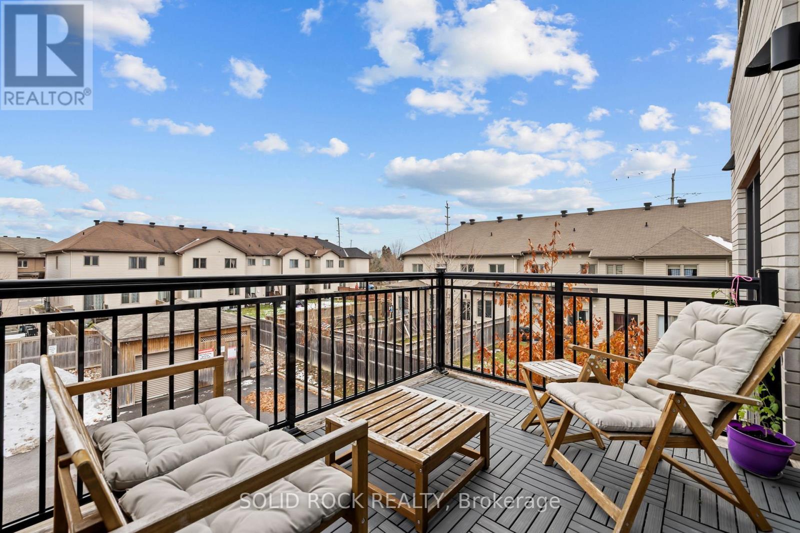 2 Bed, 2 Bath House for Sale in Ottawa – B – 442 VIA VERONA AVENUE, Ottawa – MLS# X13149898 - Image 11