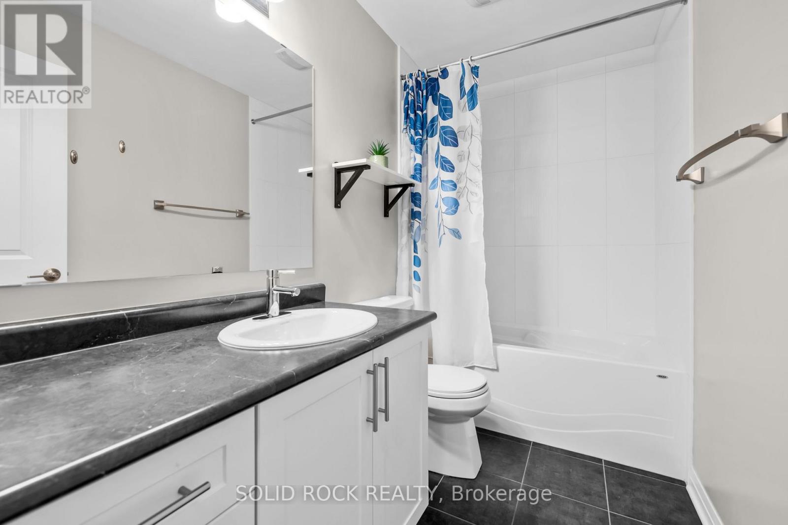 2 Bed, 2 Bath House for Sale in Ottawa – B – 442 VIA VERONA AVENUE, Ottawa – MLS# X13149898 - Image 15
