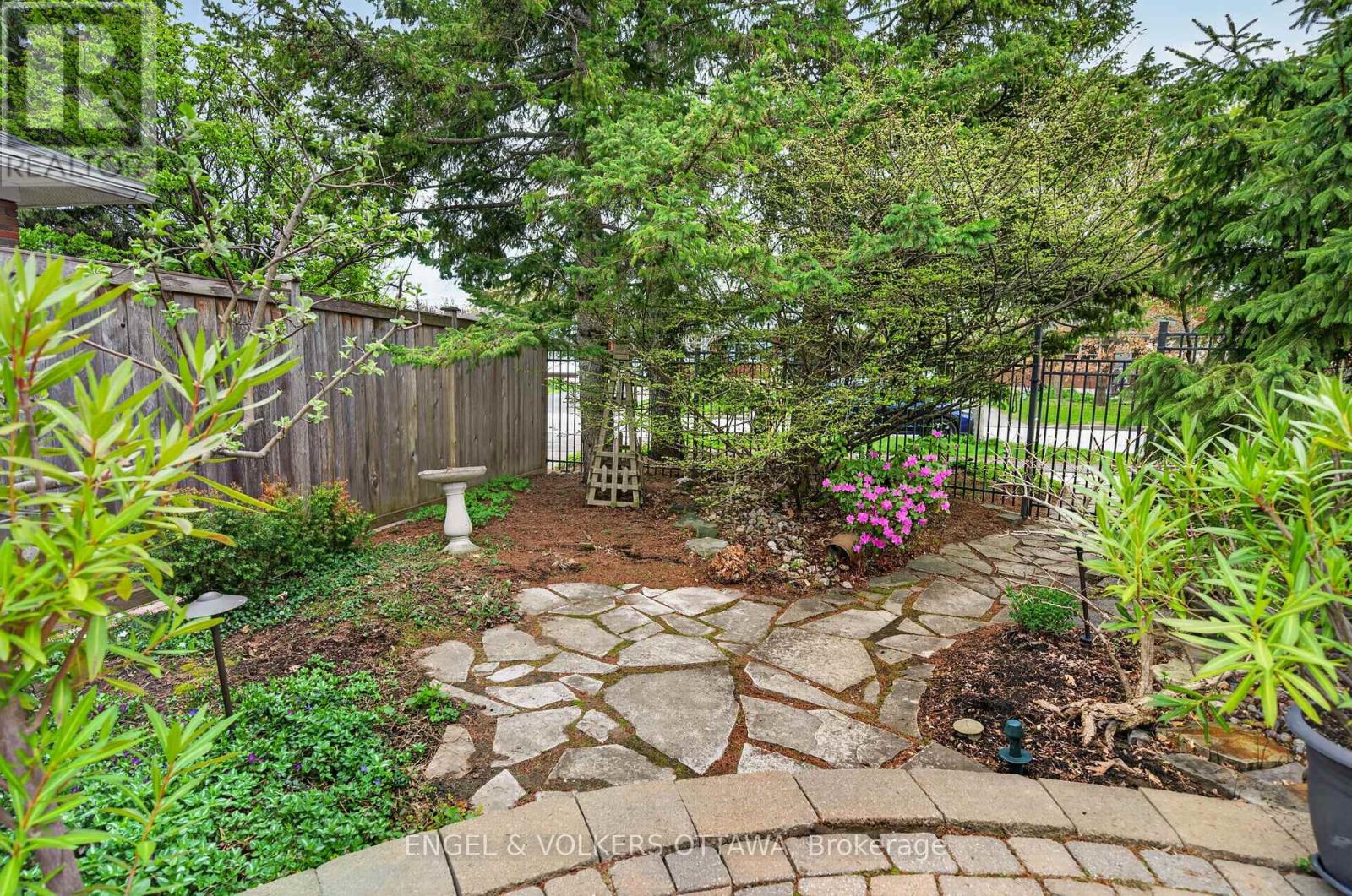 853 WINGATE DRIVE - 33