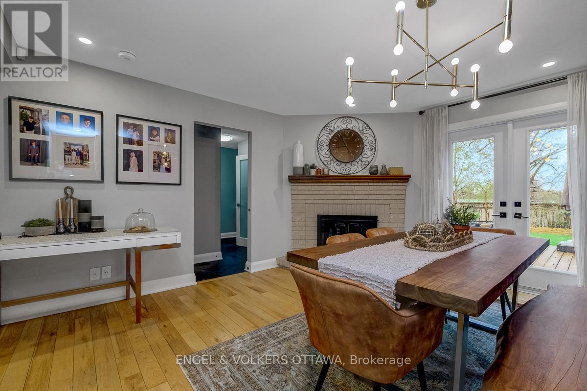 2766 HARWOOD AVENUE - 10