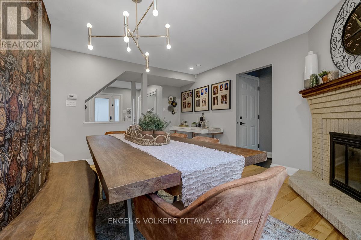 2766 HARWOOD AVENUE - 12