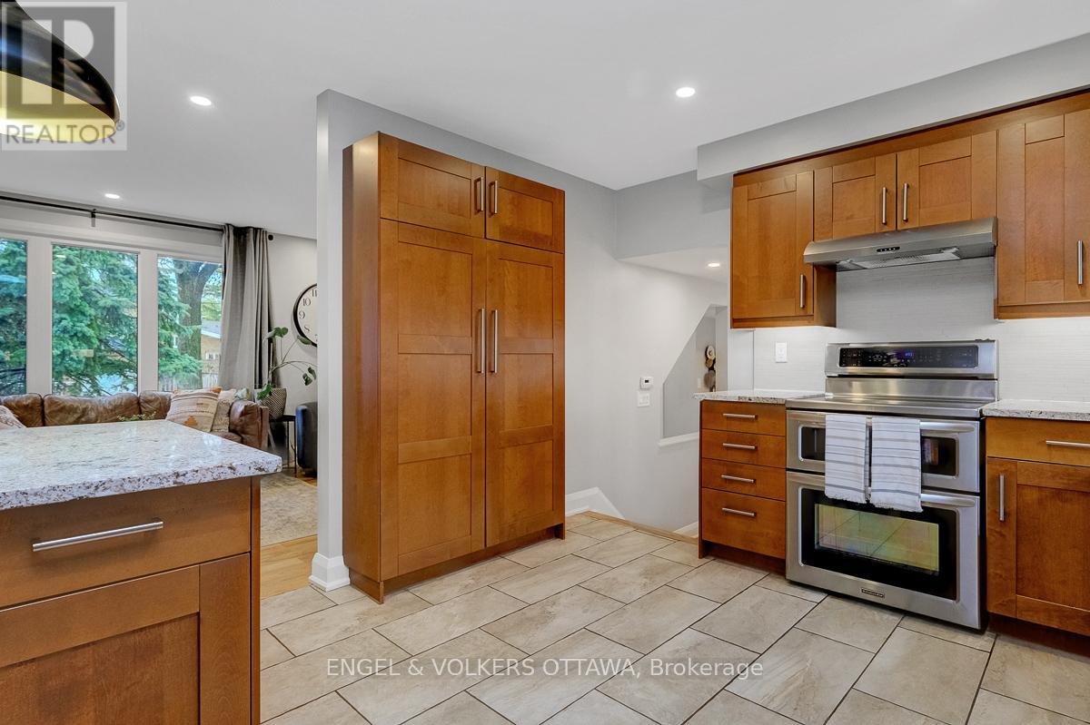 2766 HARWOOD AVENUE - 15