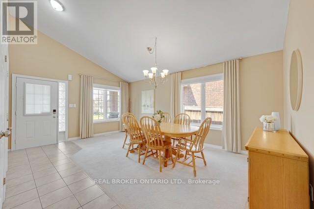 51 SUNDANCE CRESCENT - 4