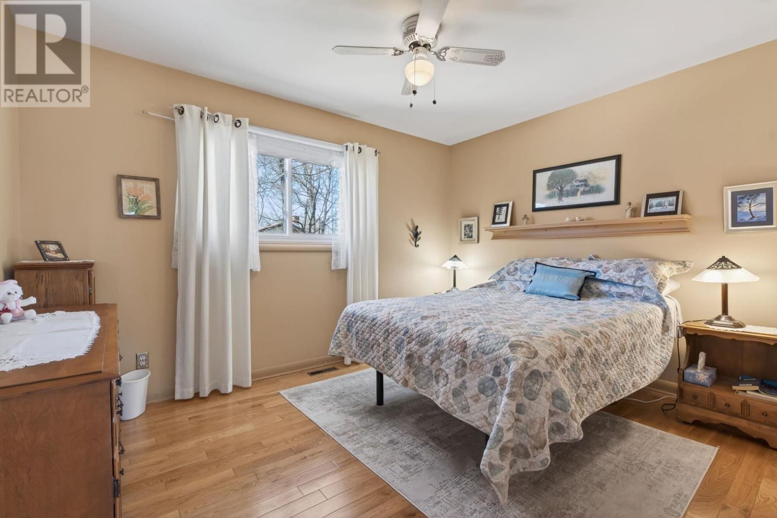 15 Pinemore BLVD, Sault Ste. Marie, Ontario, P6B4E4 — Photo 16